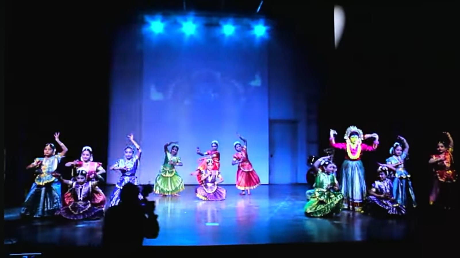 WhatsApp Image 2023-12-07 at 21.12.50 (1)